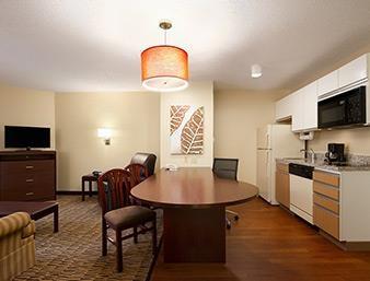 Hotel Mainstay - Cary