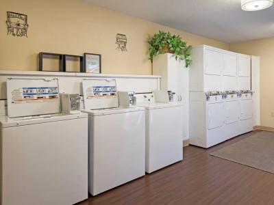 Hotel Mainstay - Cary