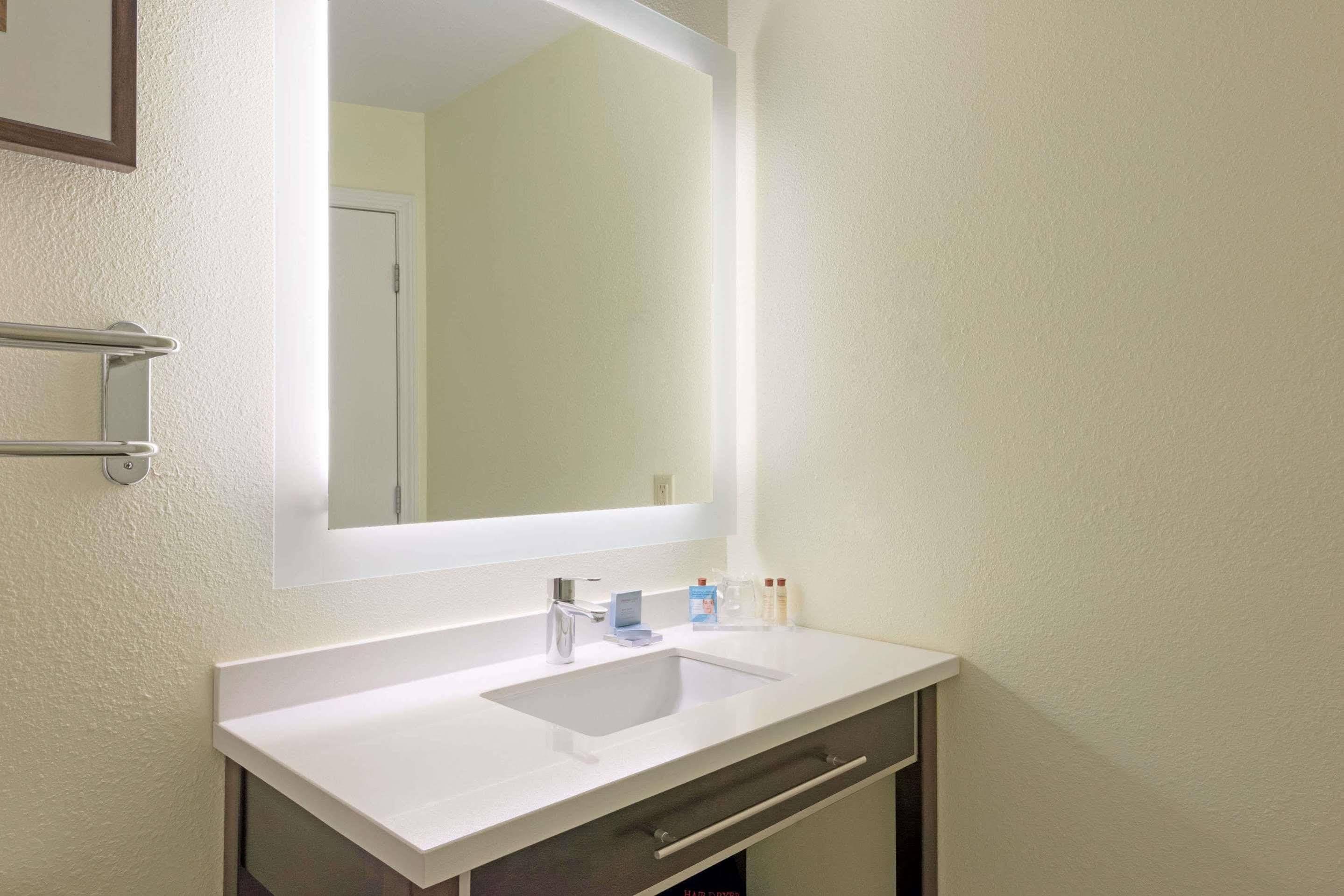 Mainstay - Cary Hotel Raleigh