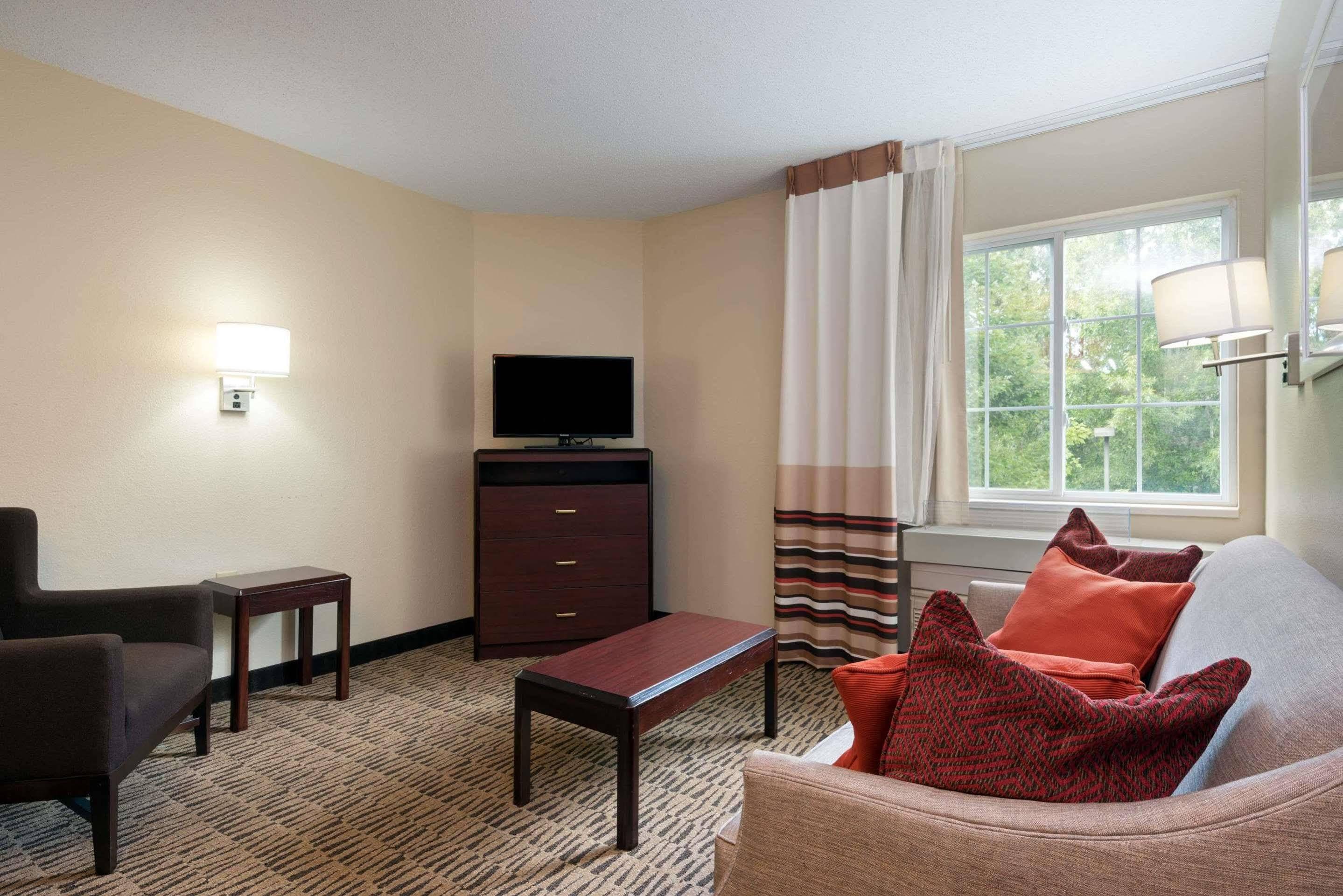 Mainstay - Cary Raleigh