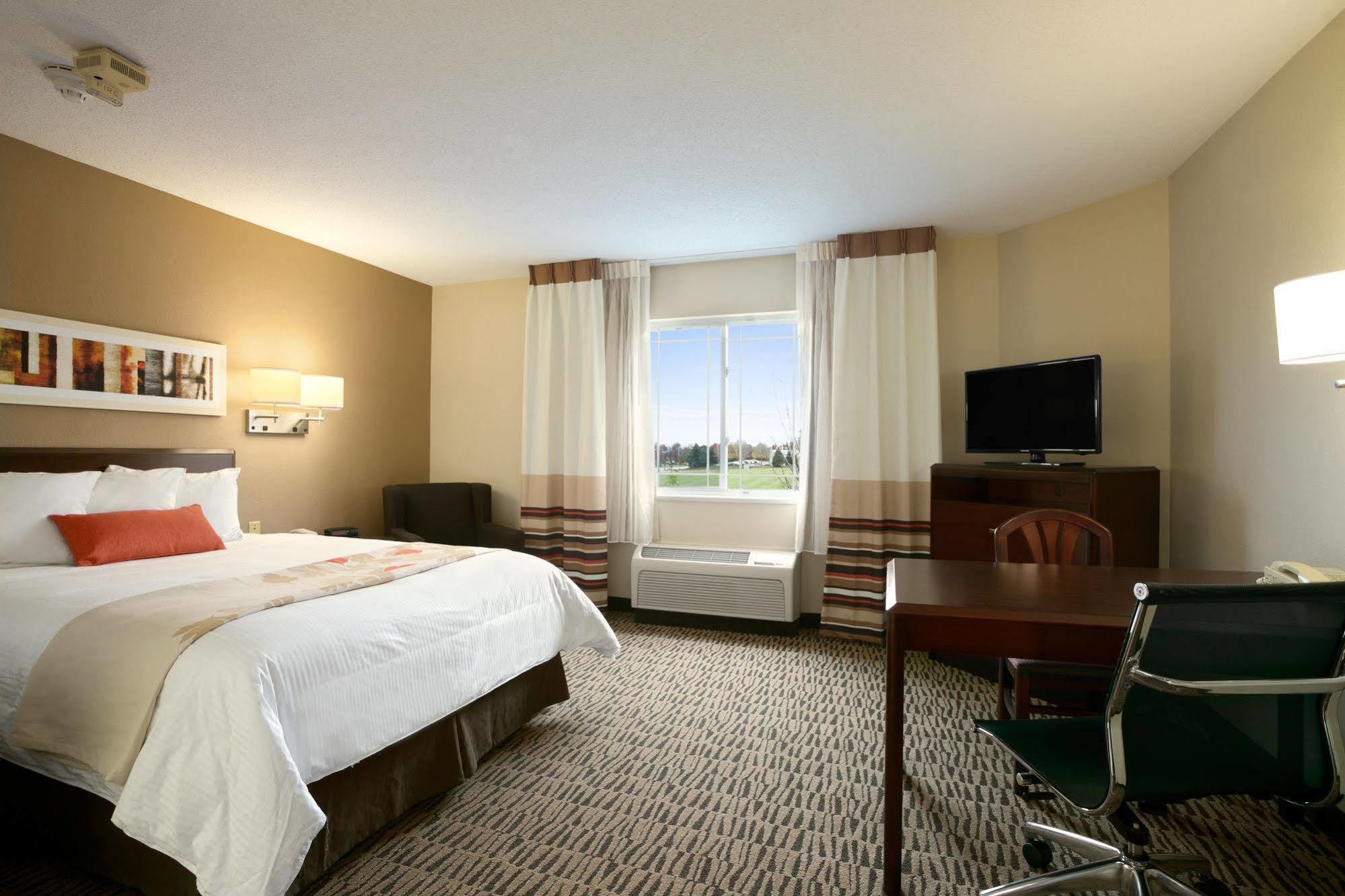 Hotel Mainstay - Cary 2*