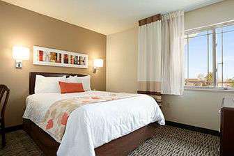 Hotel Mainstay - Cary